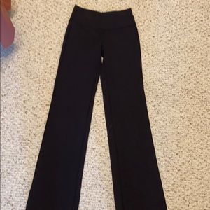 Lululemon groove pant flare